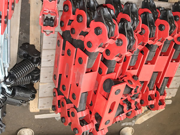 群吊電動葫蘆廠房一角